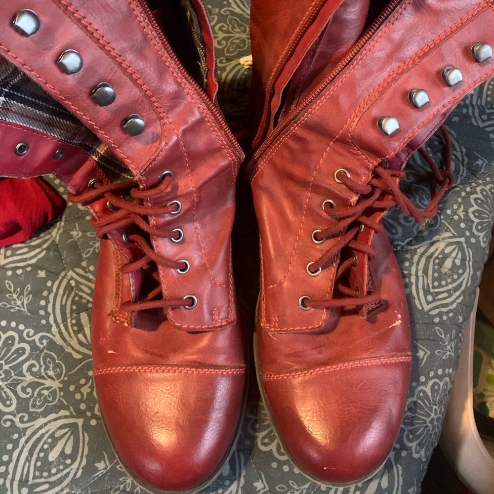 Ladies boots - Picture 2 of 2